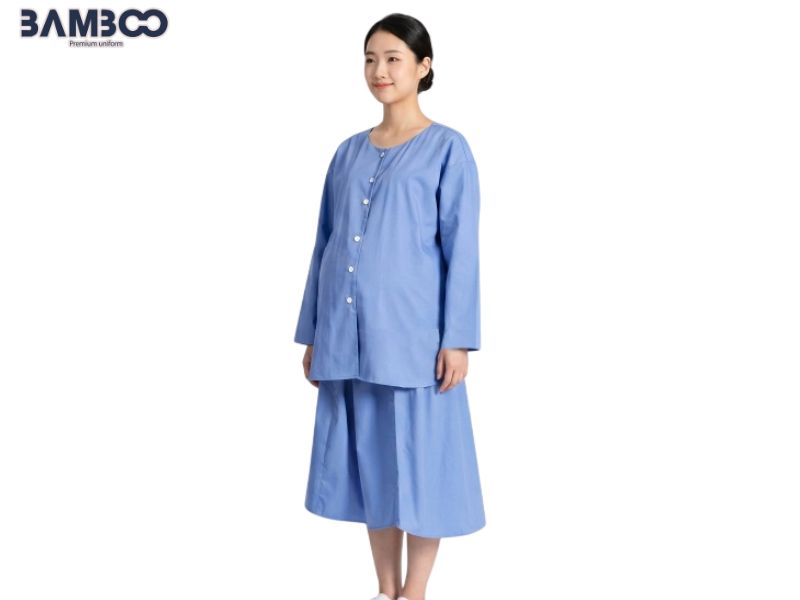 Bộ quần áo và váy rời giúp sản phụ dễ thay, mặc, vận động, thuận tiện khi thăm khám