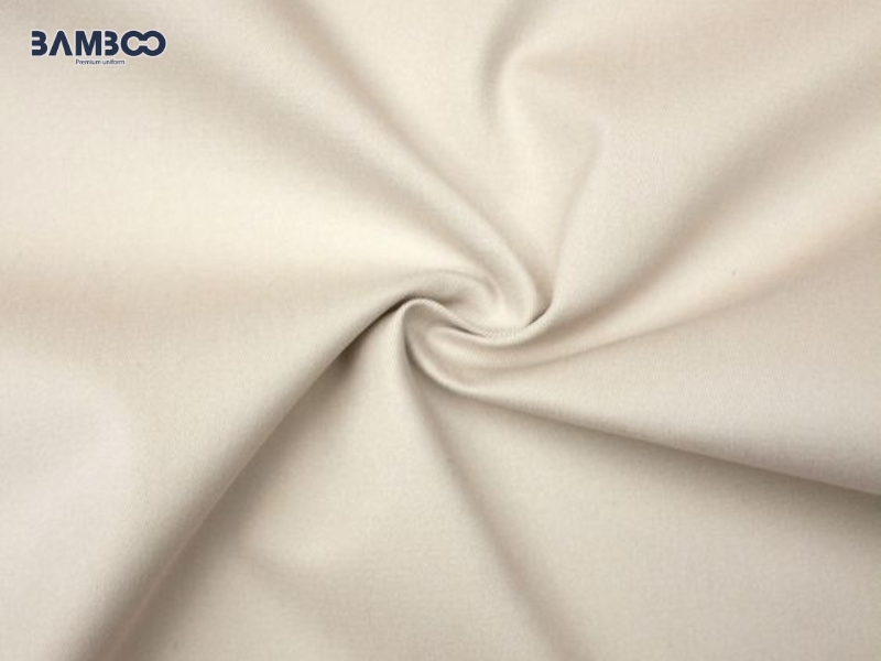 Giặt kaki thun bằng nước lạnh, chất tẩy nhẹ, phơi mát và bảo quản nơi khô thoáng