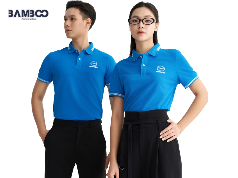 Áo polo basic có thiết kế tối giản, dễ nhận diện và phù hợp nhiều môi trường làm việc ô tô