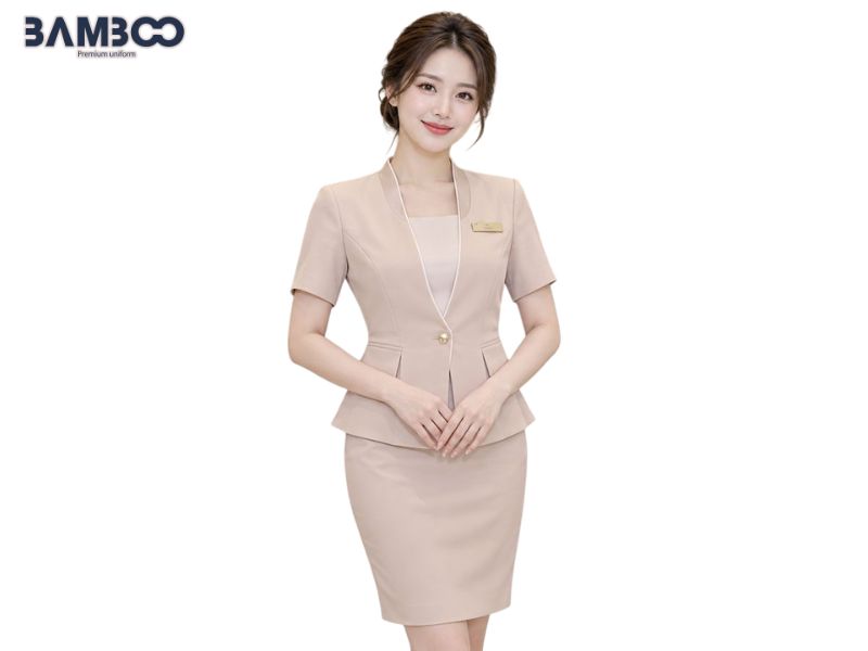 Báo giá may vest thẩm mỹ viện phụ thuộc vào chất liệu, kiểu dáng, số lượng, logo và yêu cầu riêng