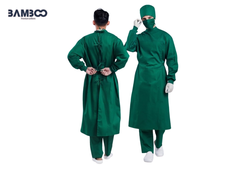 Đồng phục phòng mổ màu xanh giúp giảm chói, tạo tương phản và hỗ trợ thị giác