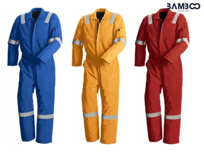 Phơi nơi thoáng gió, lộn trái áo và vắt ngang để giữ màu, form