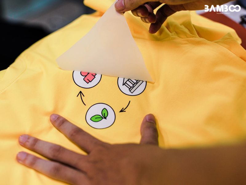 Áp dụng in pet cho đồng phục nên chọn chất liệu phù hợp, tối ưu thiết kế