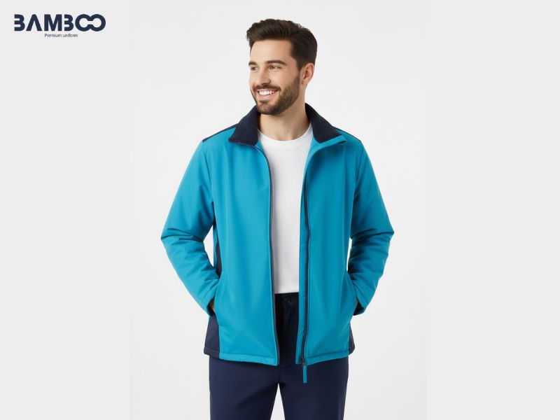 Lưu ý may áo khoác gió xanh lam đồng phục nên phối màu hài hòa, logo nổi bật và chọn lớp lót phù hợp 
