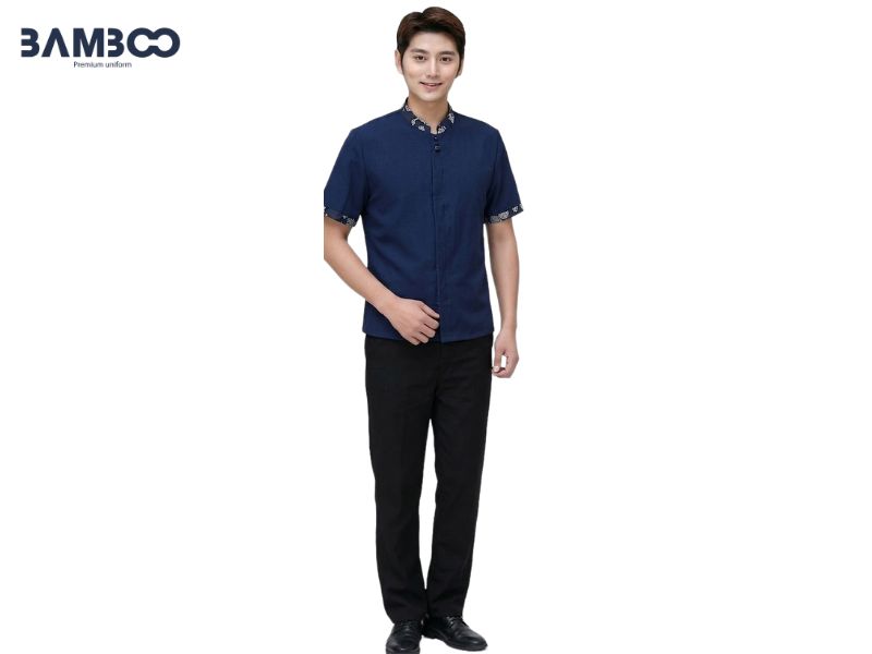 May áo phục vụ xanh đen chọn vải bền màu, thoáng mát, form chuẩn, tiện dụng