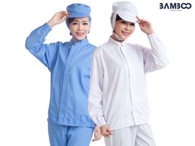 Đồng phục thực phẩm thường chọn trắng, xanh dương để dễ phát hiện bẩn