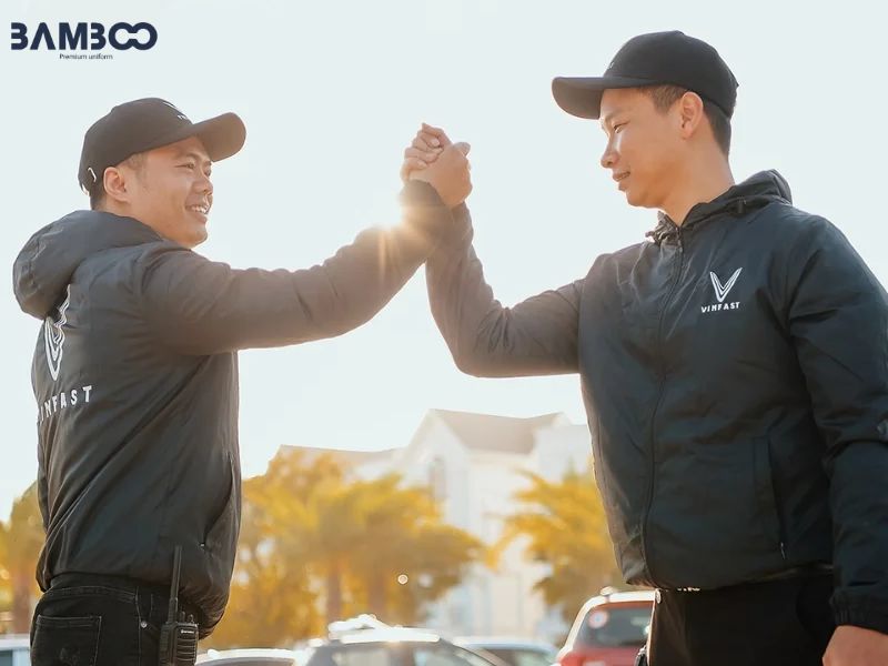 Mũ lưỡi trai VinFast gọn nhẹ, dễ phối đồng phục, nổi bật logo và tạo sự đồng bộ