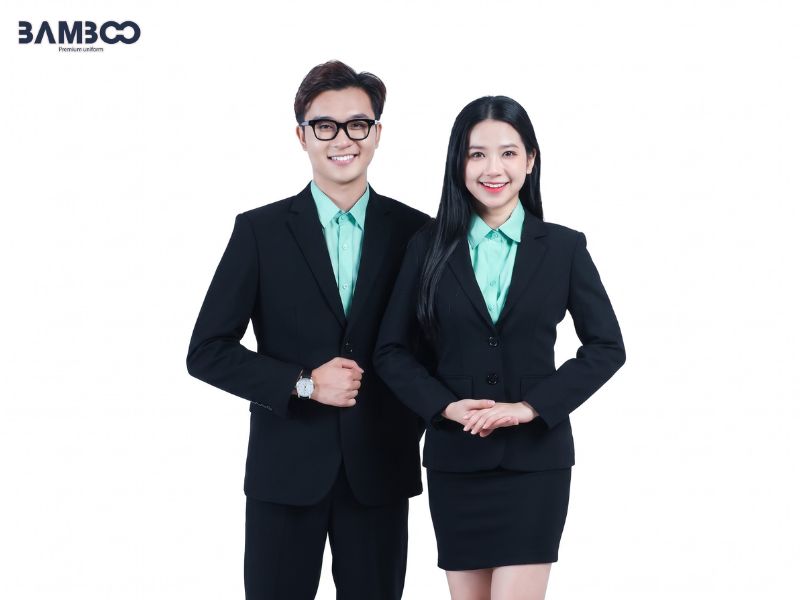 Đặt may đồng phục vest công ty tài chính cần chú ý số lượng, ngân sách, chất liệu, duyệt mẫu, bảng size và tiến độ giao hàng