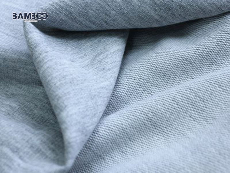 Vải da cá có thể xù lông, phai màu và dễ ẩm mốc nếu bảo quản không đúng cách