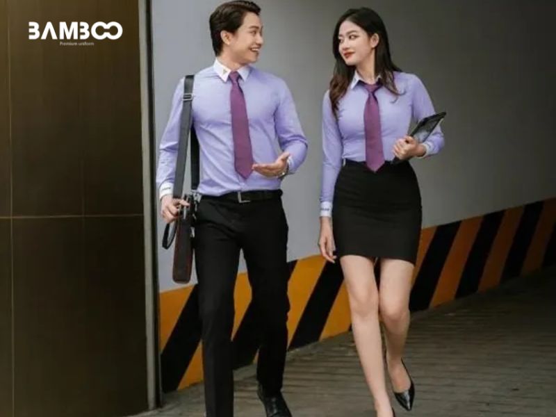 Quần tây và chân váy đồng phục trung tâm tiếng anh