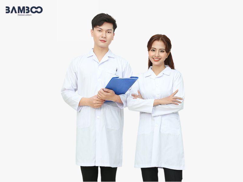 Quy trình may đồng phục bệnh viện quốc tế tại Bamboo Uniform rõ ràng, đồng bộ