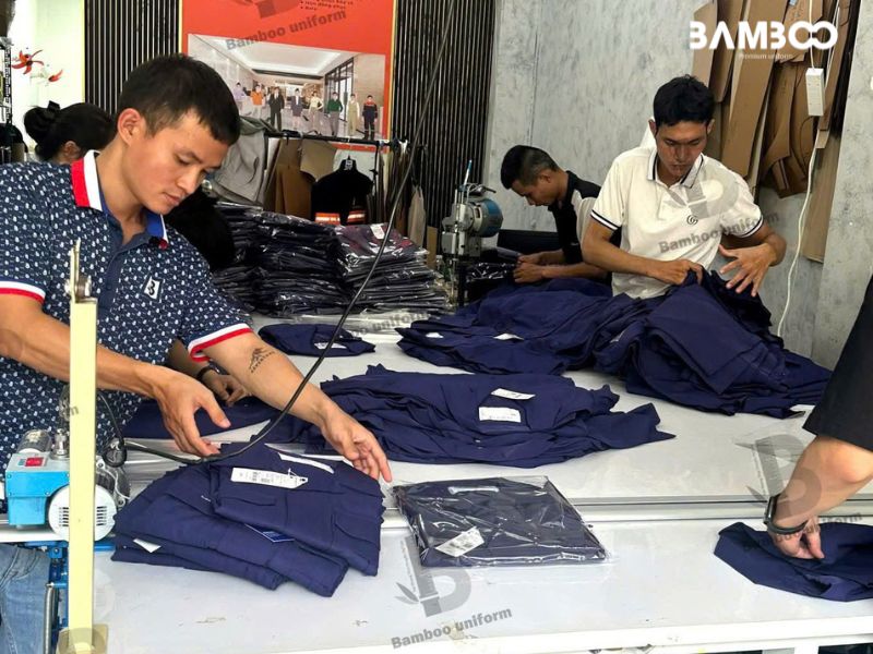 Bamboo Uniform tối ưu hóa quy trình làm việc để đảm bảo mọi đơn hàng đều đạt độ hoàn thiện cao, tiết kiệm thời gian và chi phí vận hành