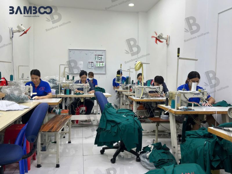 Sản xuất vest nữ tím đất cần quy trình chuẩn, đảm bảo kỹ thuật và thẩm mỹ cao
