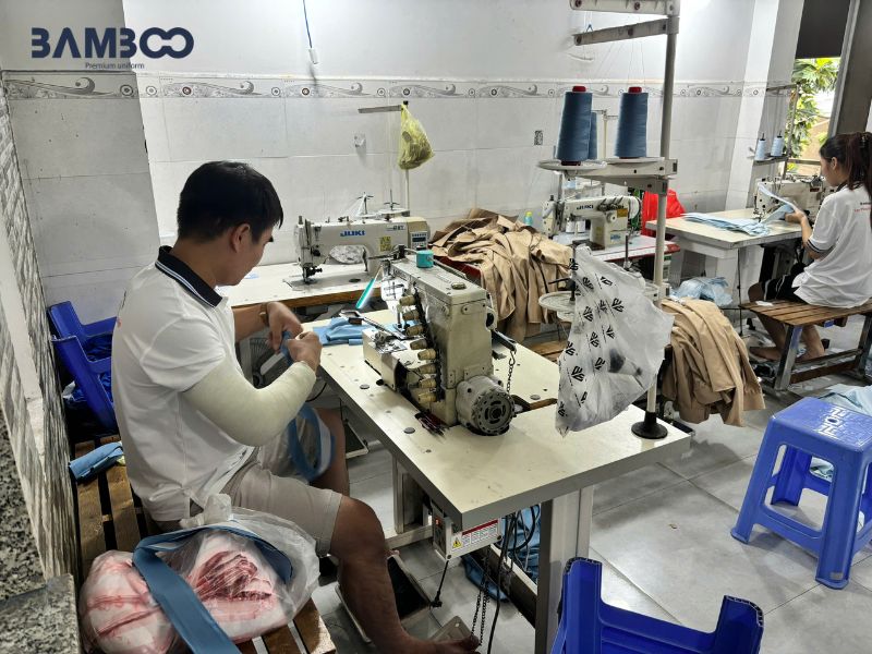 Quy trình may quần tây nam xám nhạt cần kỹ thuật chuẩn và kiểm soát chất lượng chặt chẽ