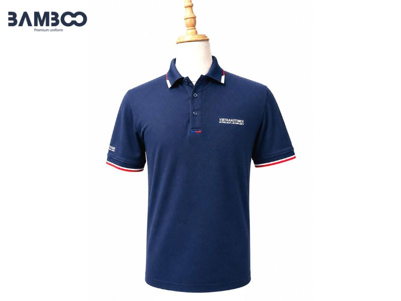 Ưu tiên chất vải bền, form chuẩn, logo sắc nét và đường may chắc chắn, tỉ mỉ