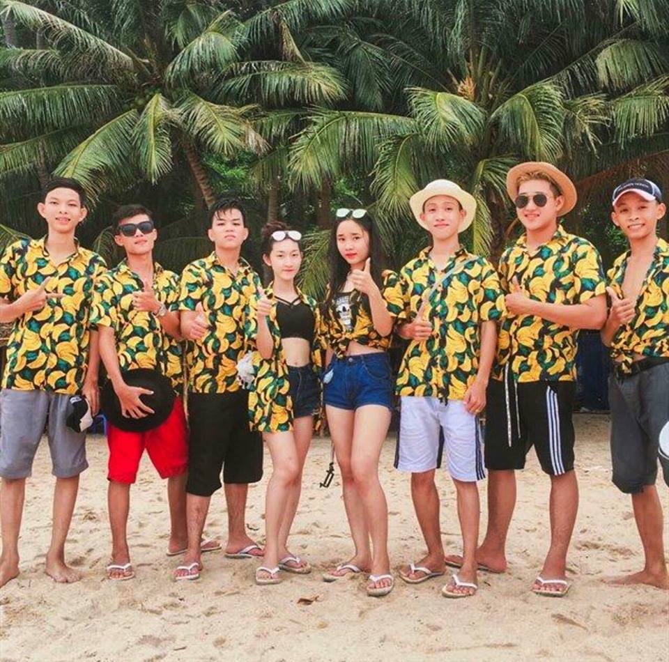 Tiêu chuẩn Đồng phục áo sơ mi đi biển 