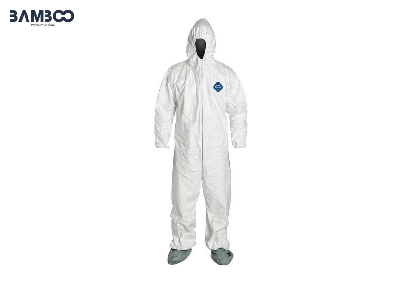 Quần áo chống hóa chất bảo vệ tối ưu, chất liệu cao cấp và ứng dụng phổ biến trong công nghiệp