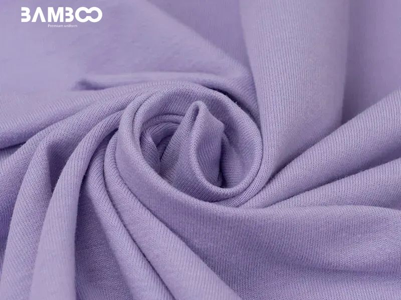 Vải Lycra co giãn tốt, bền đẹp nhưng giá thành cao và khả năng thấm hút còn hạn chế
