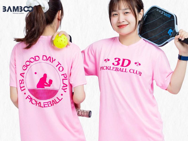 Chọn vải may áo thun Pickleball cần căn cứ vào đặc điểm của từng món đồ về độ linh hoạt, co giãn, khả năng thấm hút và thoáng khí