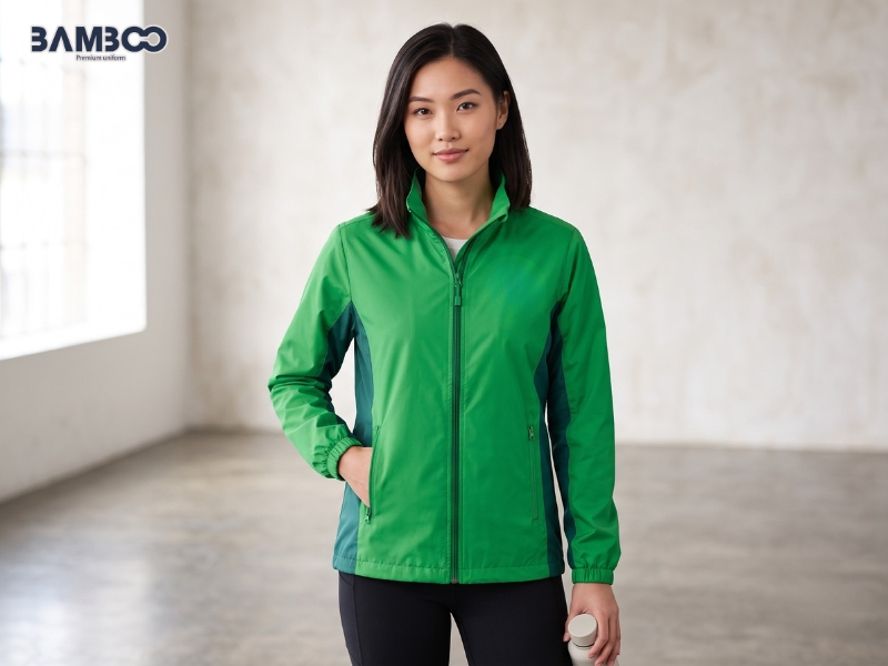 Áo khoác gió xanh lục 01