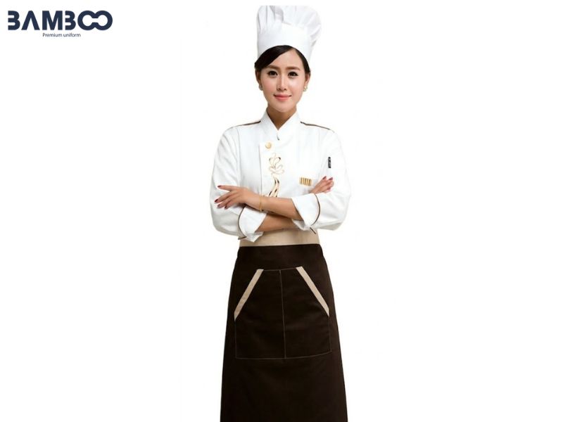 Chi phí may áo bếp trắng phụ thuộc vải, thiết kế, số lượng và logo