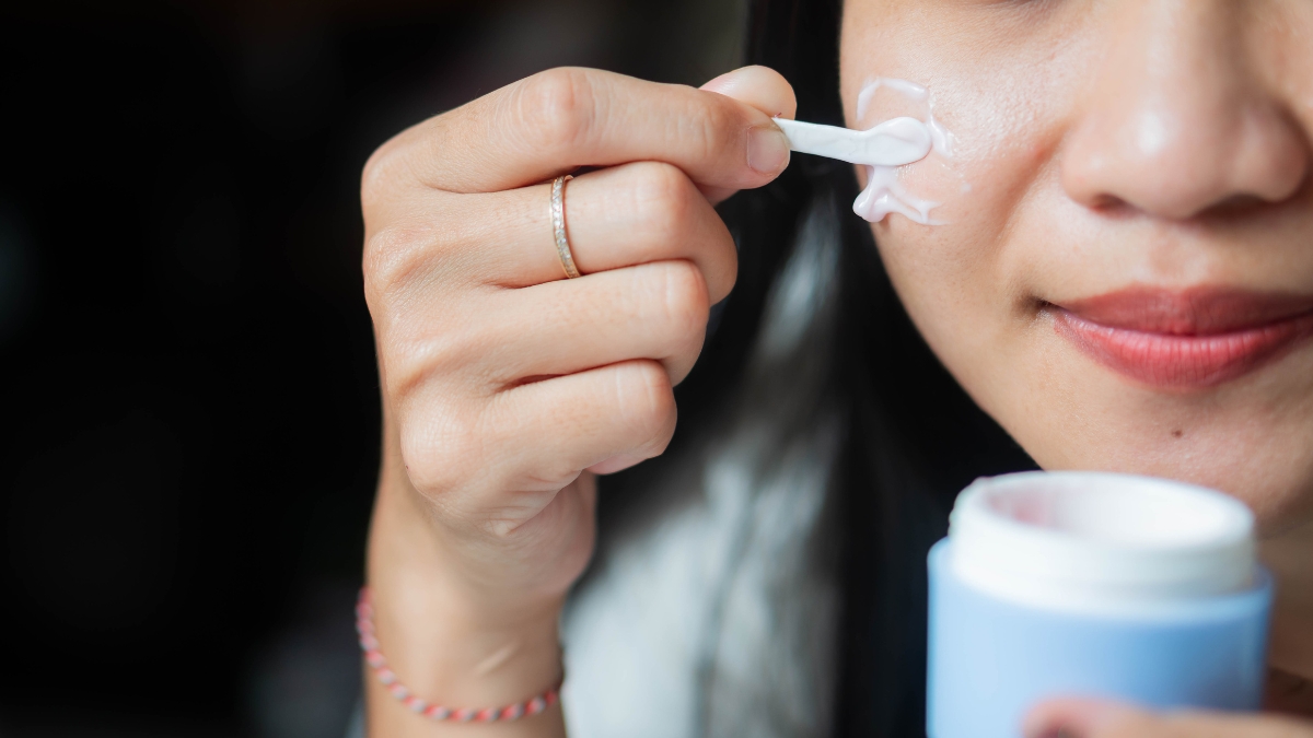 Cách lựa chọn kem dưỡng ẩm cho da dầu mụn phù hợp