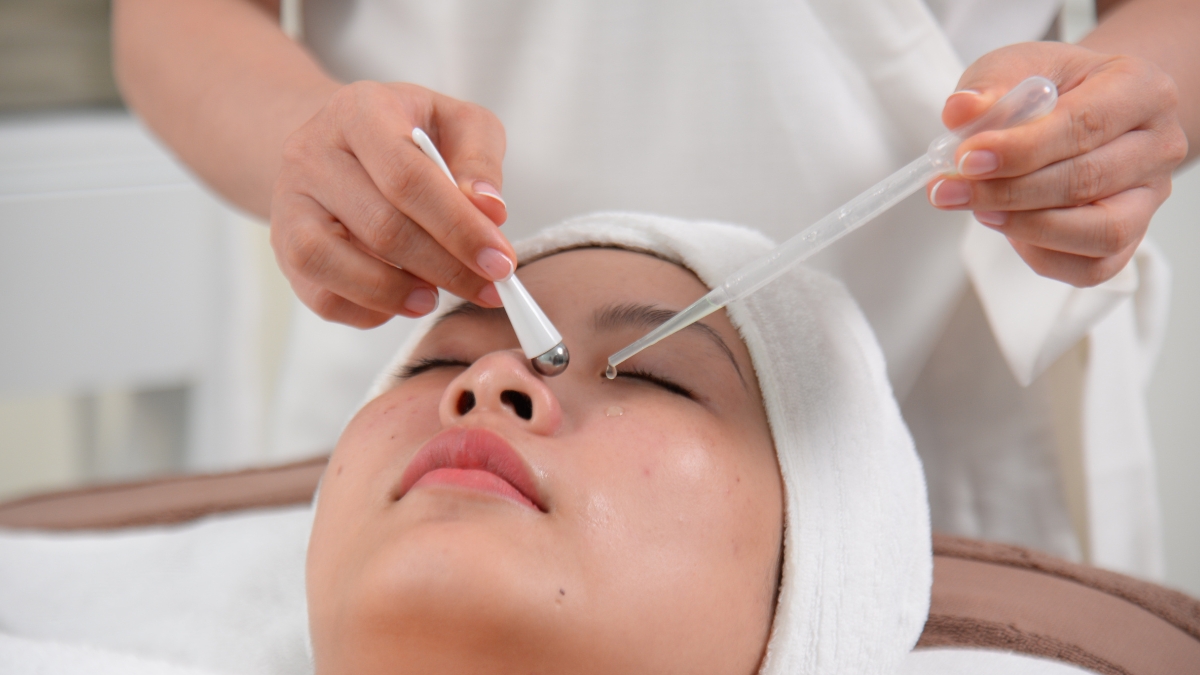 MEDIGEN - Top 1 serum tế bào gốc phục hồi da thương tổn