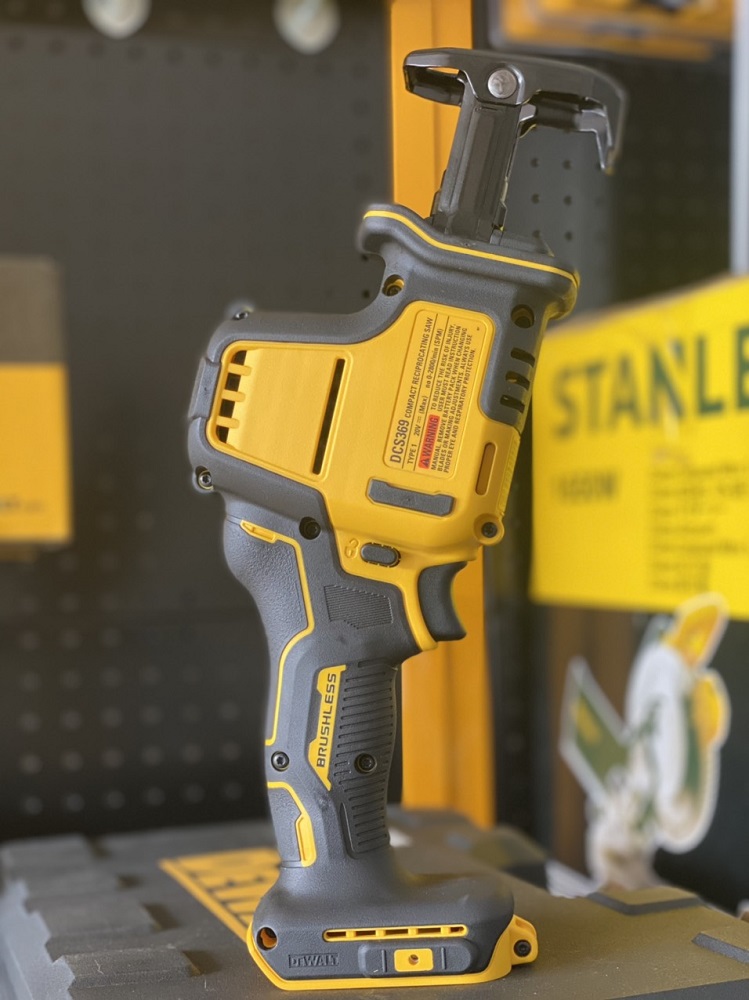 Máy cưa kiếm 20V Max Dewalt DCS369M1