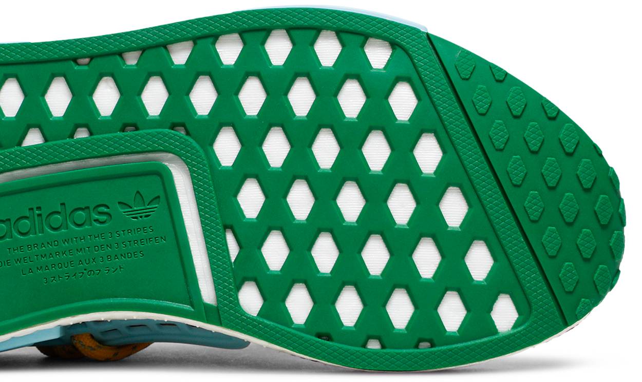 pharrell x nmd human race extra eye
