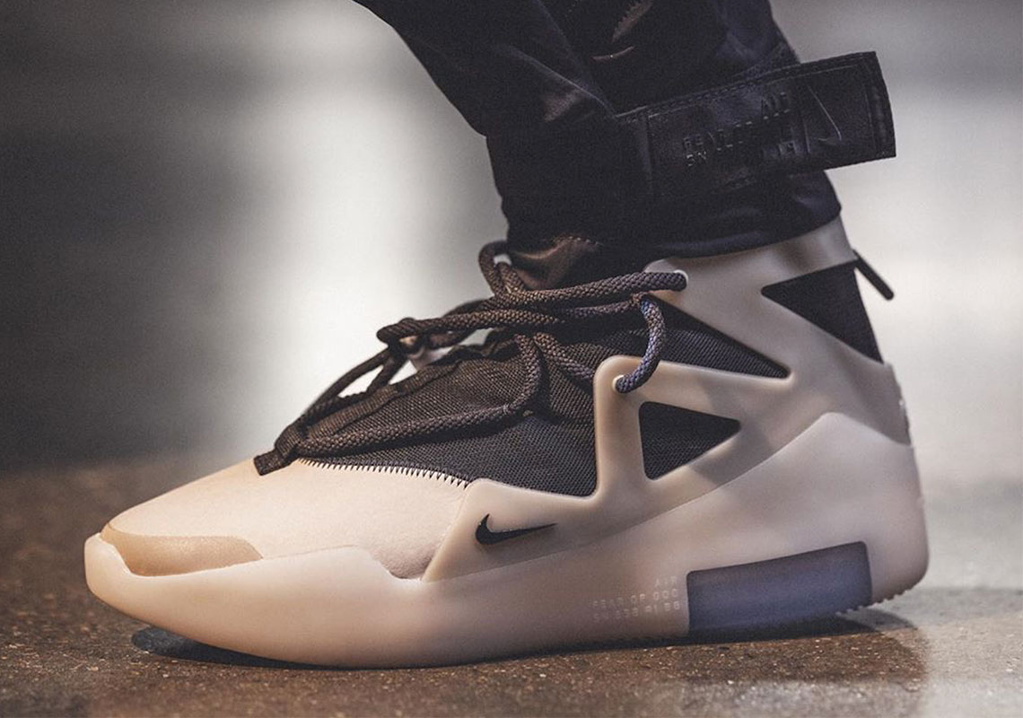 Nike Air Fear of God 1 'The Question' | Duyet Fashion