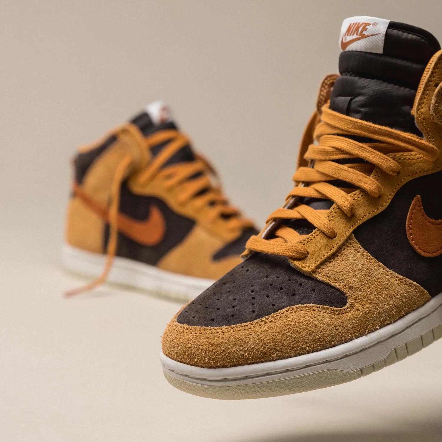 dark curry dunk stockx