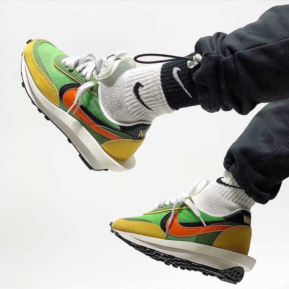 sacai mens x nike ldwaffle green gusto
