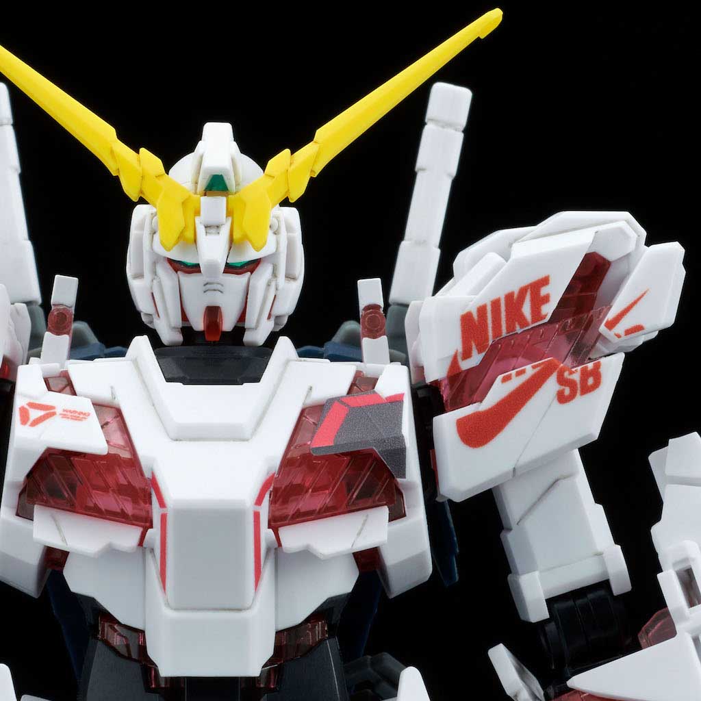 nike sb gundam figure