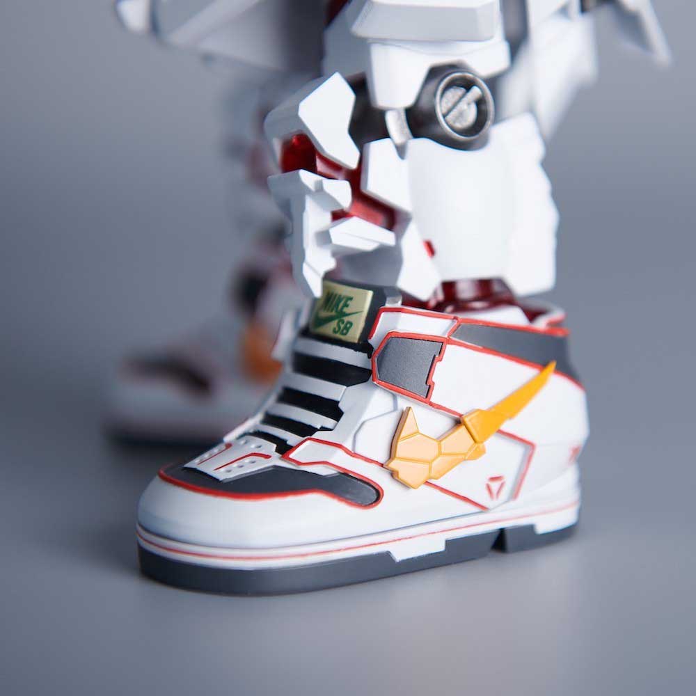 Bandai Gundam x Nike SB Unicorn QMSV RX-0 White | Duyet Fashion