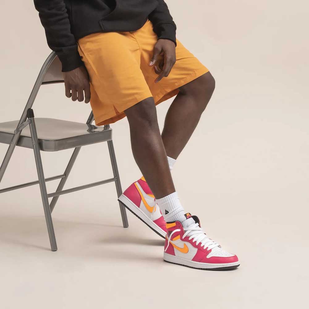 jordan 1 retro high og light fusion red outfit