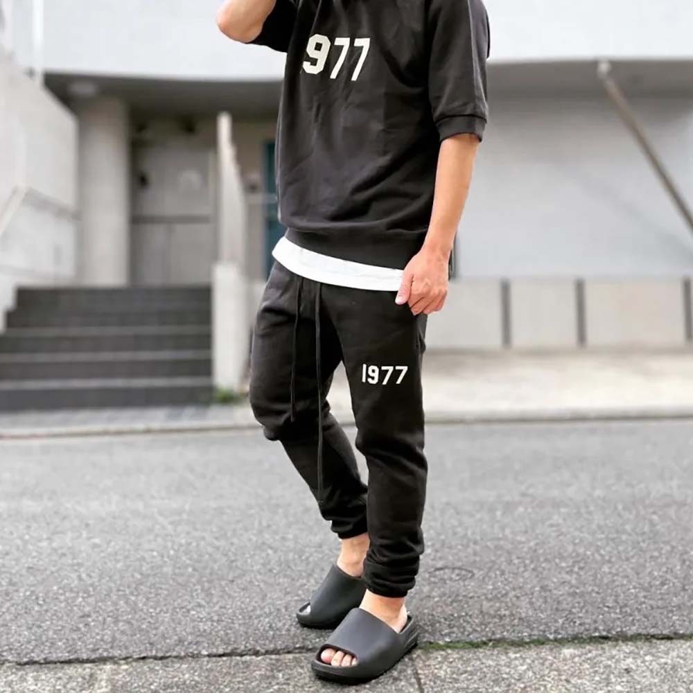 Style Yeezy Slides Outfit Yeezy Slide Pure Outfit Yeezy Slide