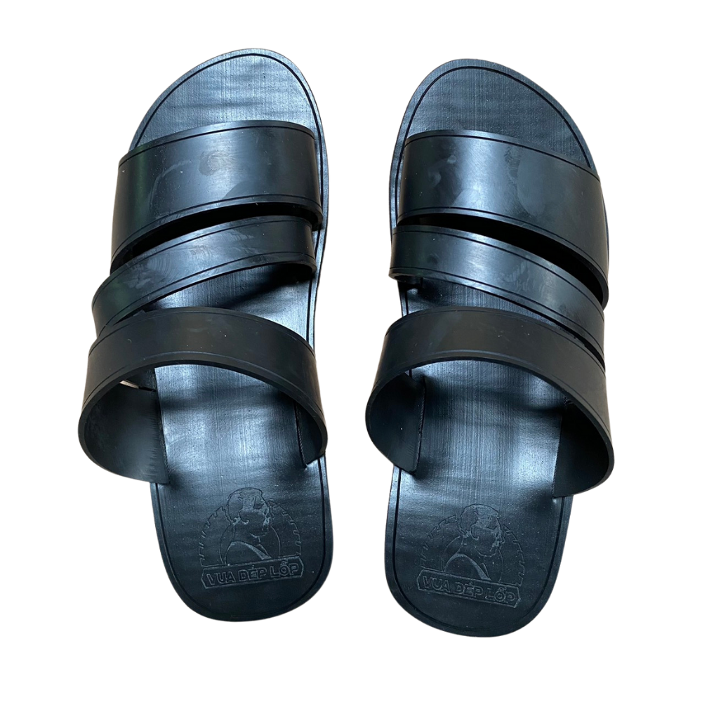 Châu Âu lại trở thành tâm dịch, tiêm vắc-xin thôi chưa đủ!