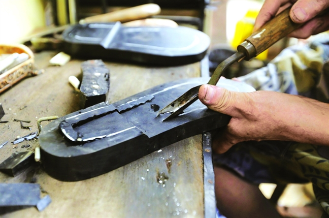 Vua Dép Lốp: Covid-19 dìm cũng không chìm