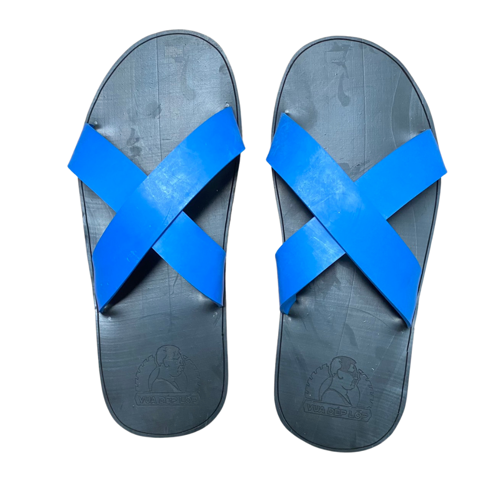 Đằng sau nỗi đau thất bại, HLV Park Hang-seo đã thu về một 