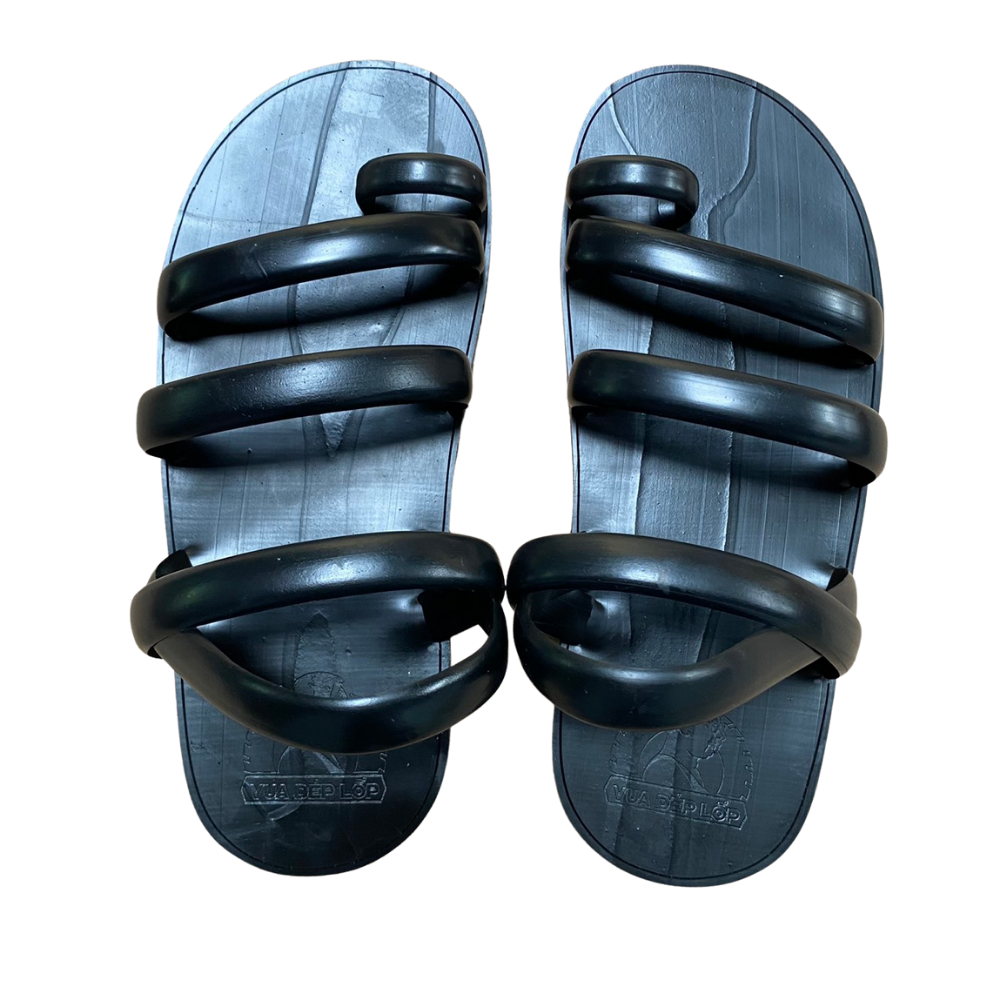 Giá vàng trong nước biến động chóng mặt