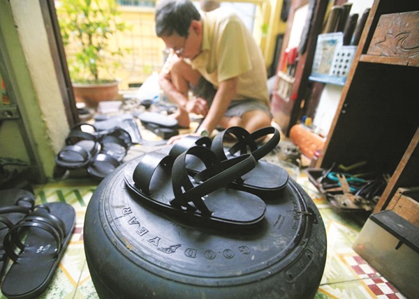 Dép lốp Hà Nội Dép lốp Hà Nội