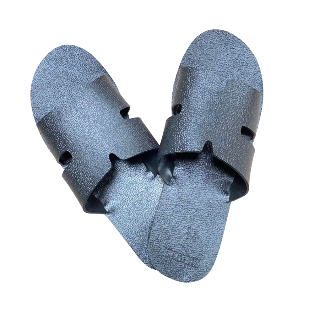 Hành trình xây dựng đế chế giày thể thao và khối tài sản hơn 62 tỷ USD của ông chủ Nike