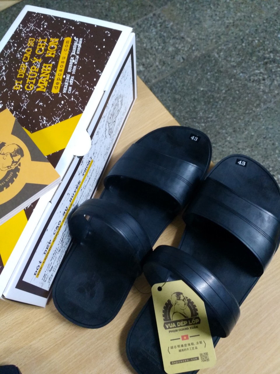 Vụ 'nhồi nhét' 15 người trong thùng xe đông lạnh: Đưa về quê miễn phí, các tỉnh lên phương án cách ly