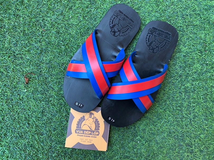 Nghề hiếm còn sót lại - Kỳ 3: Sự trở về của đôi dép vỏ xe