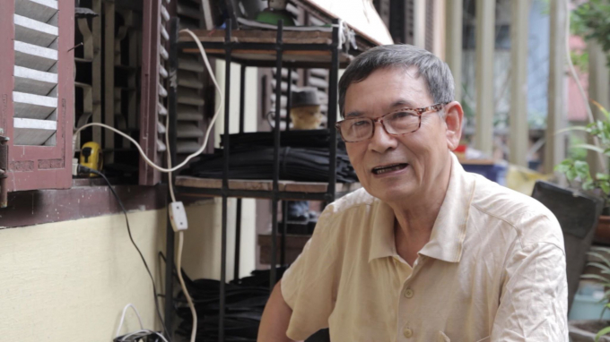 Đến thăm ông... 