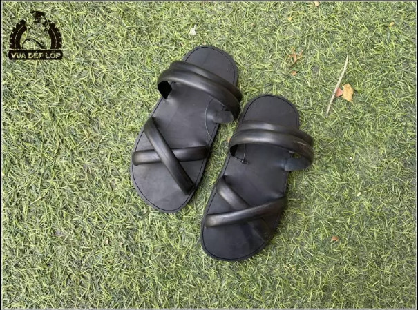 Người dân ngồi tàu Cát Linh - Hà Đông 