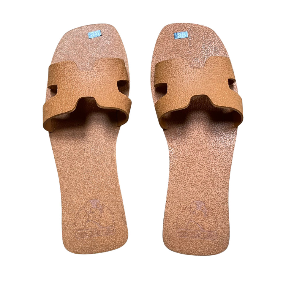 Bộ Công an yêu cầu rà soát tài khoản từ thiện của nghệ sĩ: Ngân hàng MB và Techcombank lên tiếng