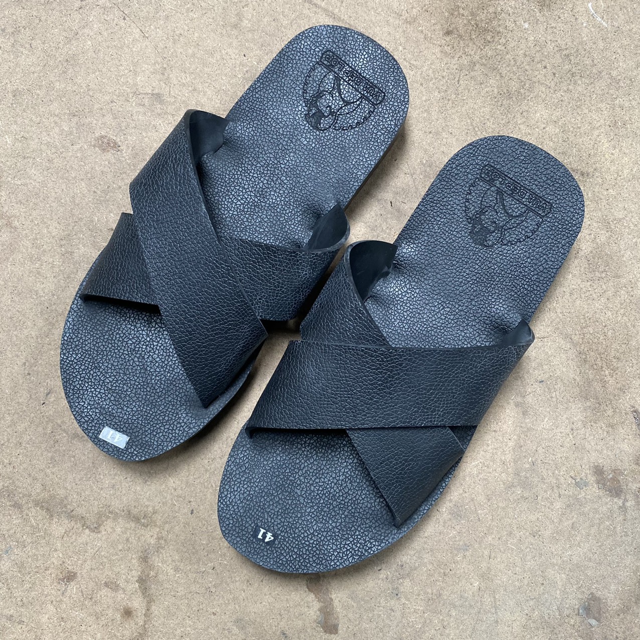 Các địa phương giám sát chặt chẽ người trở về từ các khu vực có dịch COVID-19