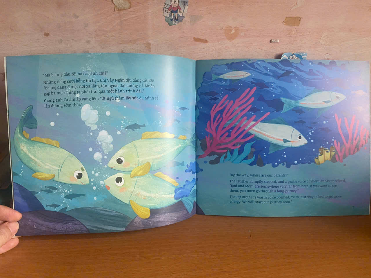 sách song ngữ - Theo sóng biển khơi (combo 4 cuốn)