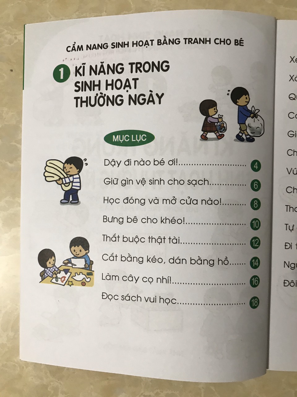 Cẩm nang sinh hoạt bằng tranh